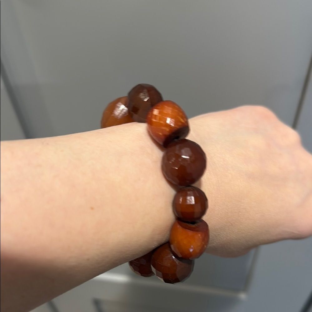 Elegant Brown Beaded Bracelet
